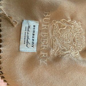 !00% Cashmere Burberry Scarf